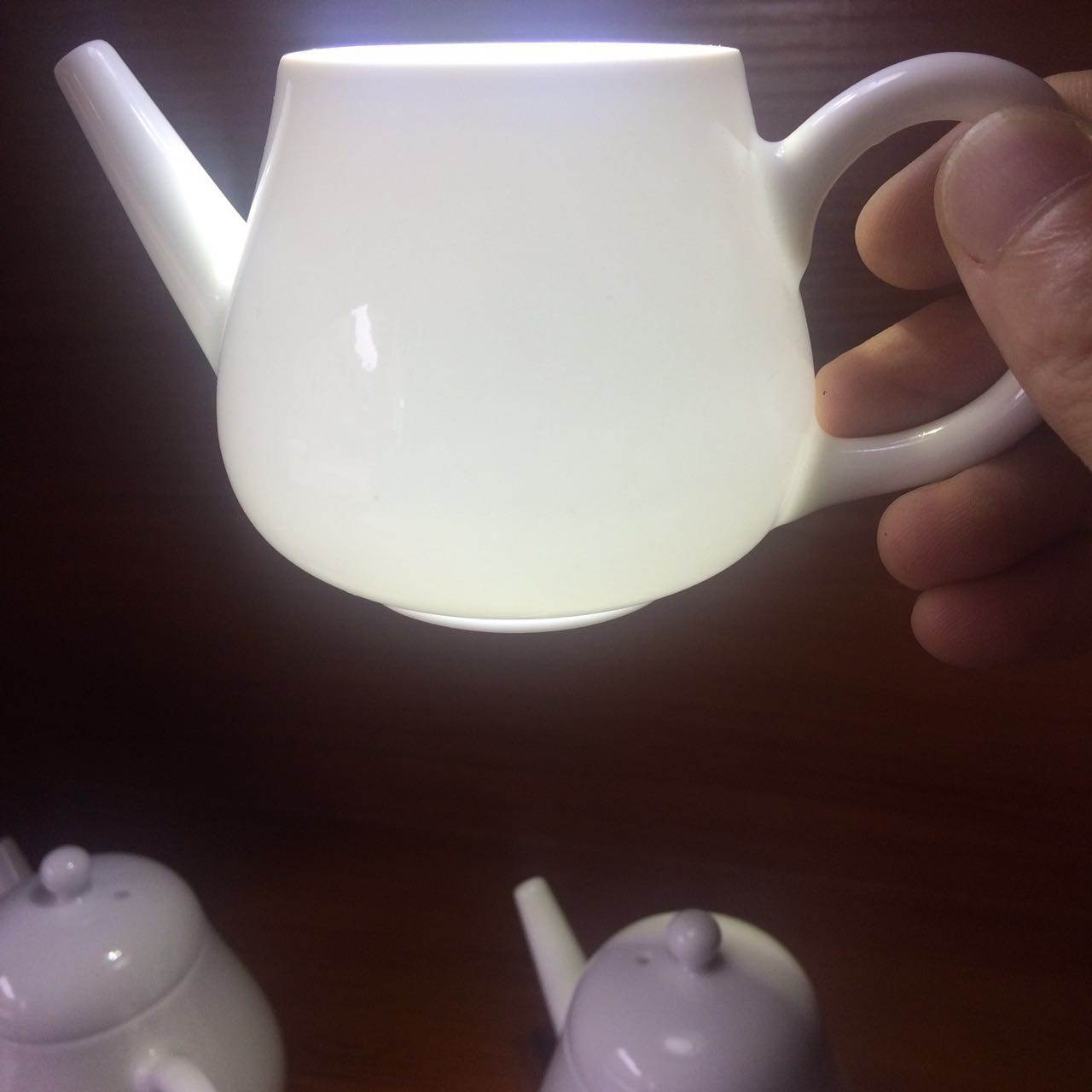 景德镇茶具心缘斋手绘手雕茶具景德镇茶具手绘手雕玉泥单杯 景德镇茶具心缘斋手绘手雕玉泥单杯 景德镇茶具心缘斋手绘手雕茶具