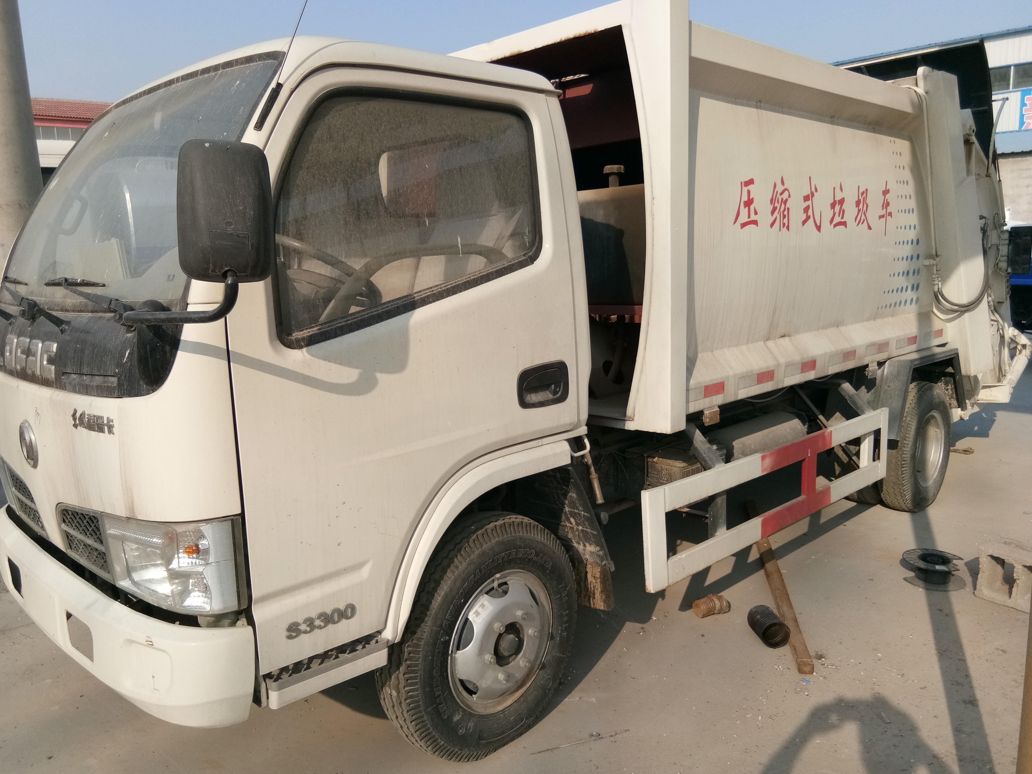 垃圾車出售價(jià)格  二手垃圾車那里有賣的