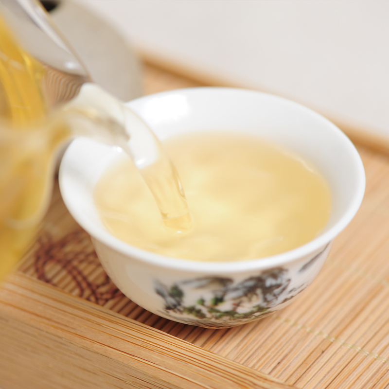 云南普洱茶 生茶 典藏 生茶餅圖片/云南普洱茶 生茶 典藏 生茶餅樣板圖 (3)