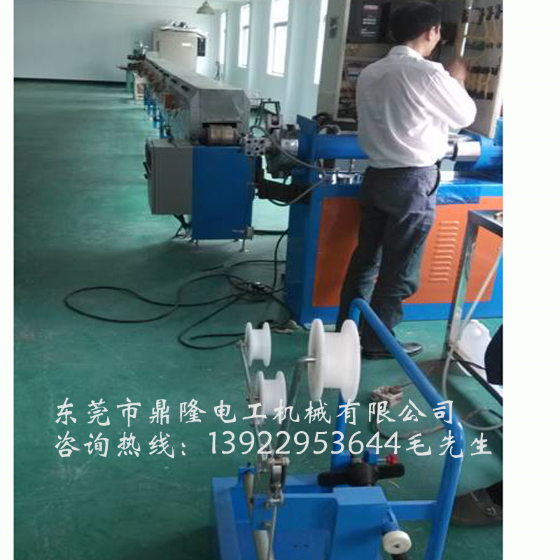 編織管擠出機(jī)圖片/編織管擠出機(jī)樣板圖 (1)