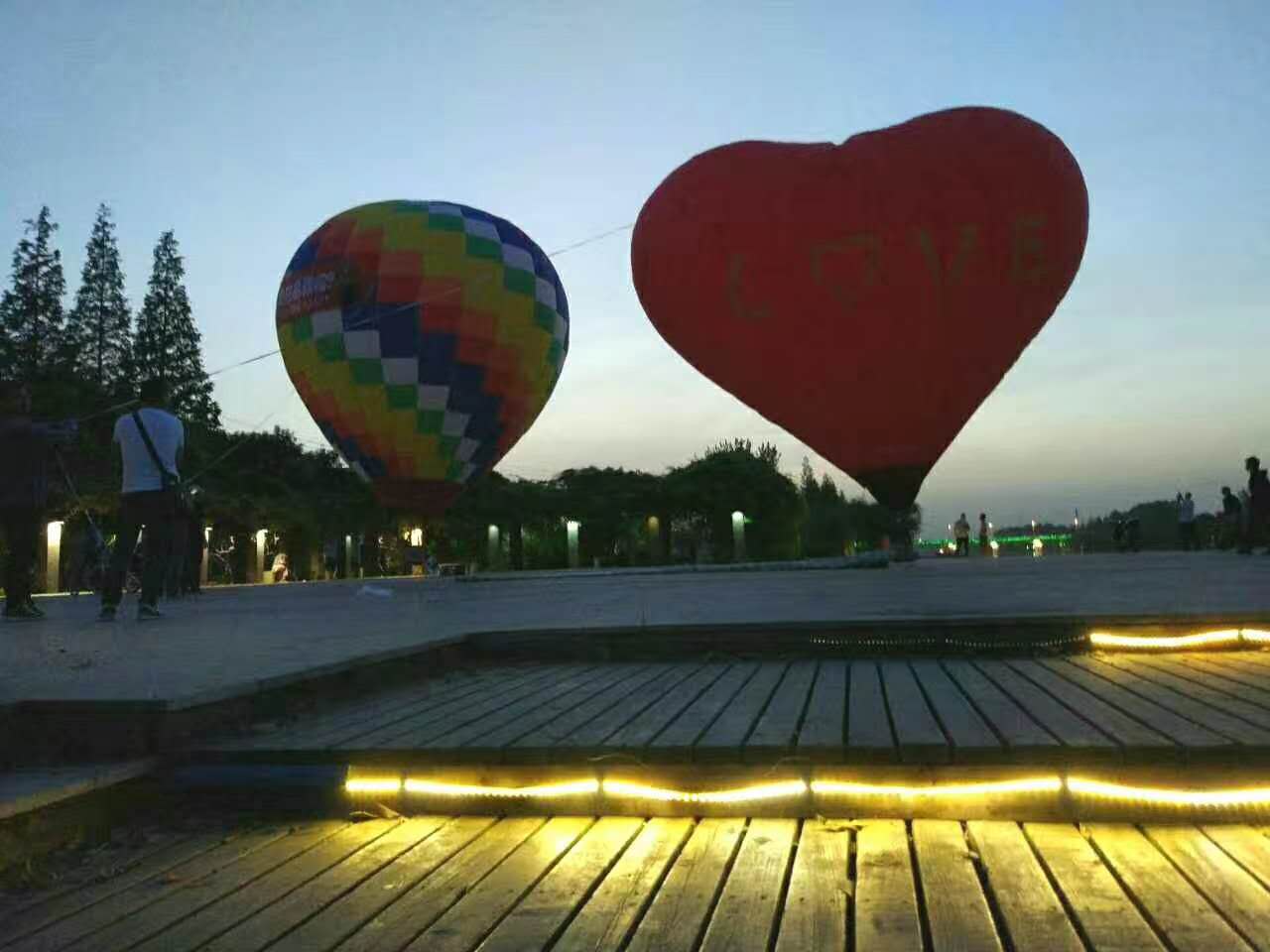 熱氣球出租專業(yè)熱氣球租賃公司熱氣圖片/熱氣球出租專業(yè)熱氣球租賃公司熱氣樣板圖 (1)