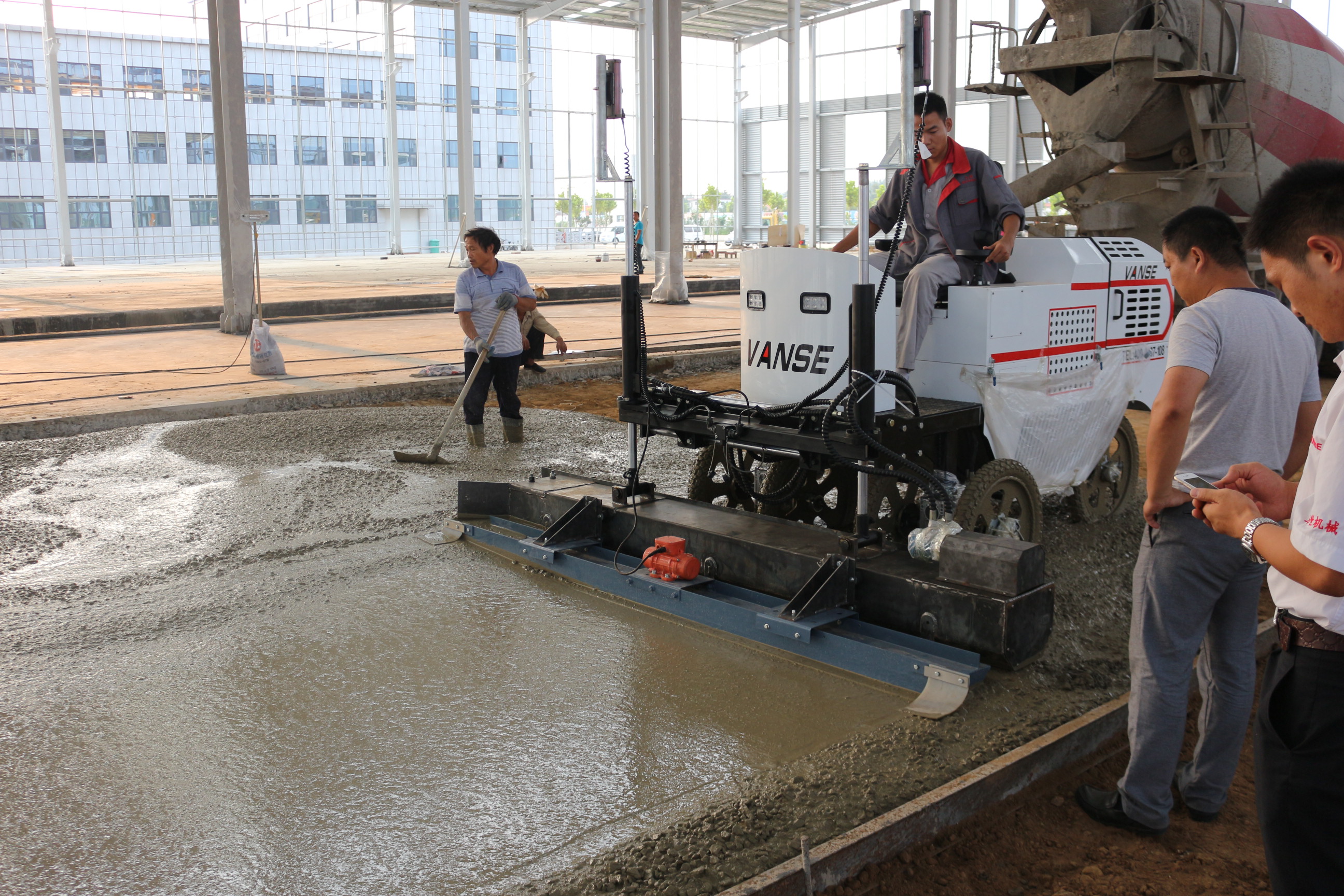 激光整平機(jī)圖片/激光整平機(jī)樣板圖 (3)