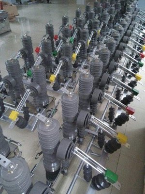 ZW32-12帶隔離的真空斷路器圖片/ZW32-12帶隔離的真空斷路器樣板圖 (1)