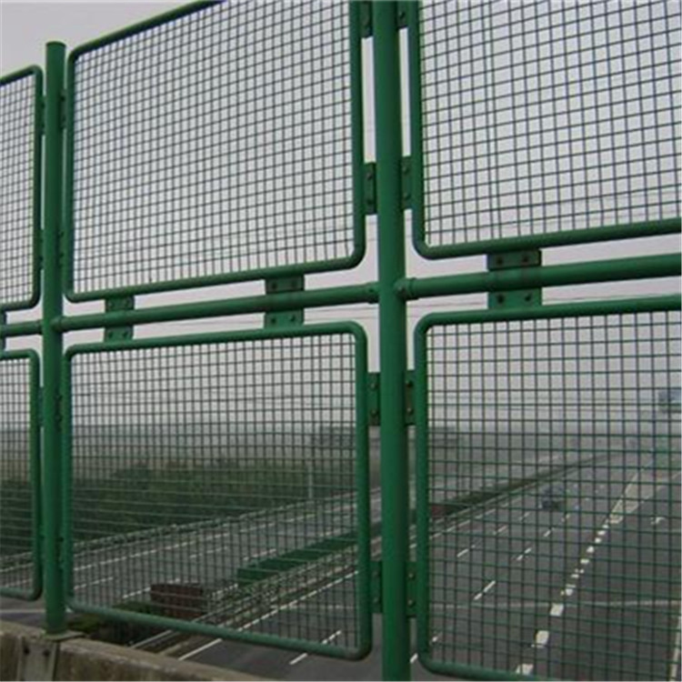 廠家專業(yè)定做安裝高速公路橋梁防拋圖片