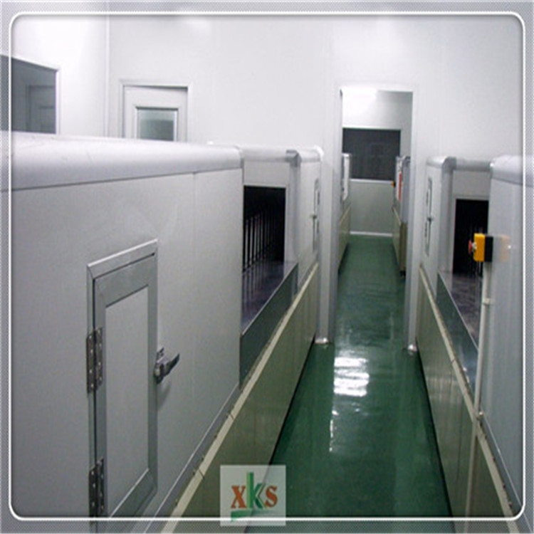 深圳市鑫凱勝自動(dòng)噴漆設(shè)備圖片