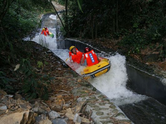夏季旅游項(xiàng)目-漂流