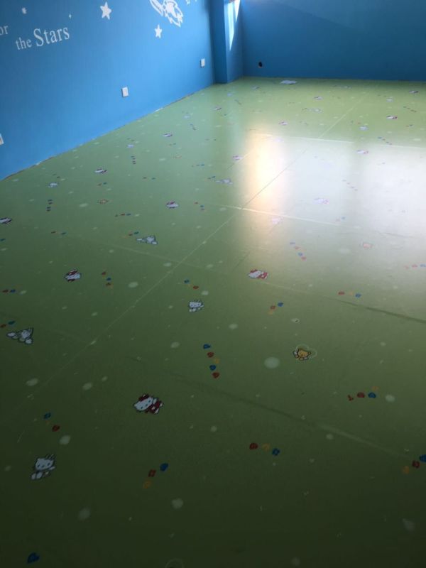 碩馳兒童幼兒園專用PVC地板環(huán)保圖片