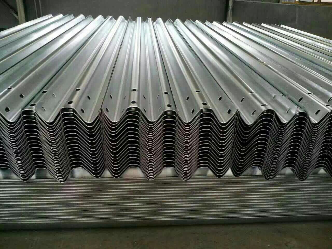 波形梁護欄板圖片/波形梁護欄板樣板圖 (2)