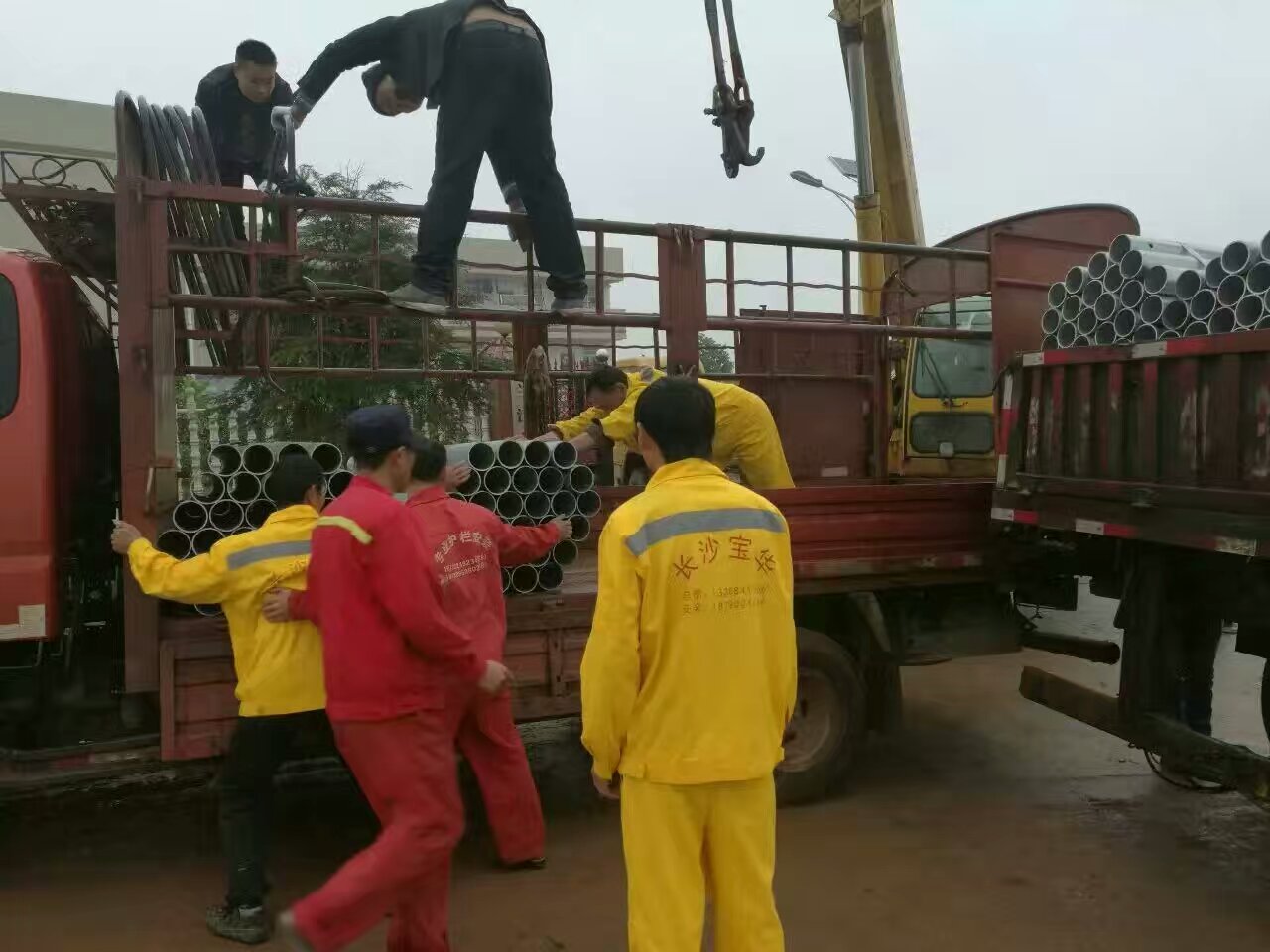 湖南益陽(yáng)波形護(hù)欄圖片/湖南益陽(yáng)波形護(hù)欄樣板圖 (3)