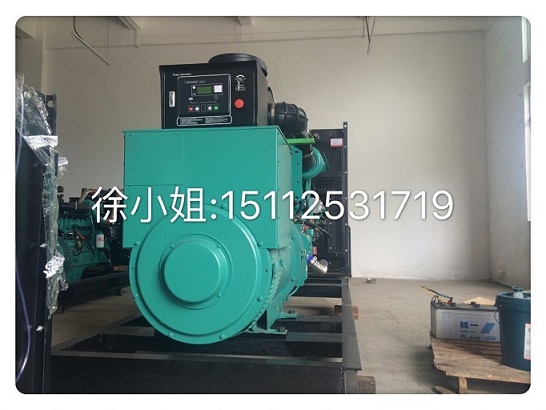重慶康明斯柴油發(fā)電機組出售圖片
