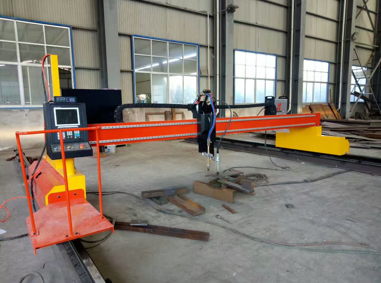 數控火焰切割機，數控等離子切割機，四川數控切割機廠家