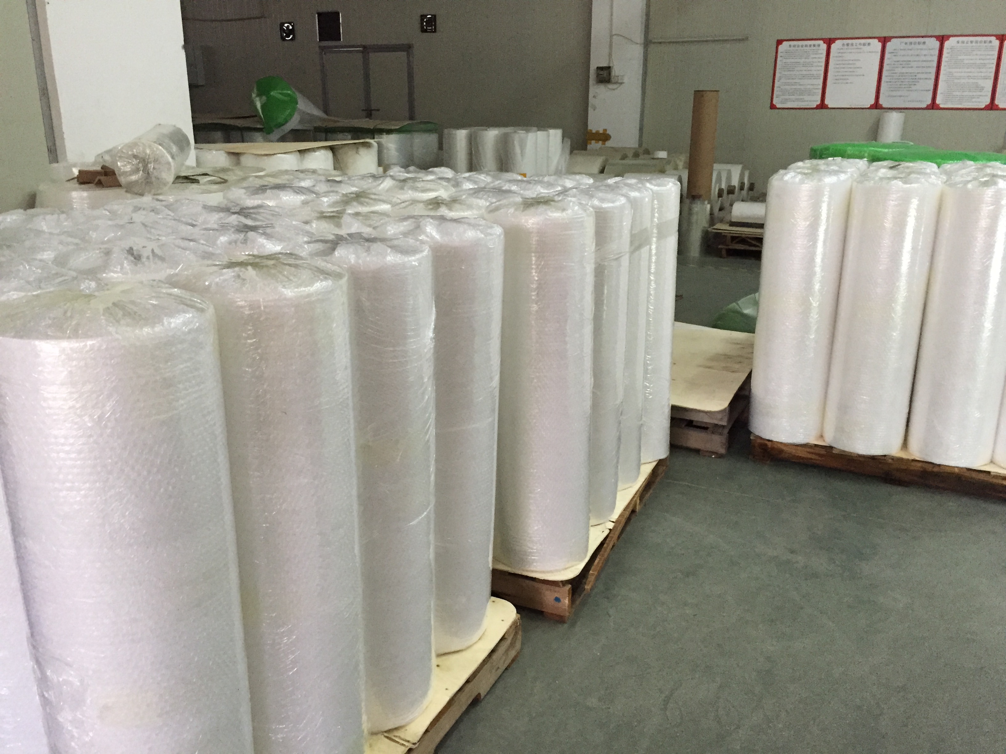 熱撕平光離型膜  PET膠片燙畫(huà)   PET彩印離型膠片  福建PET離型膜