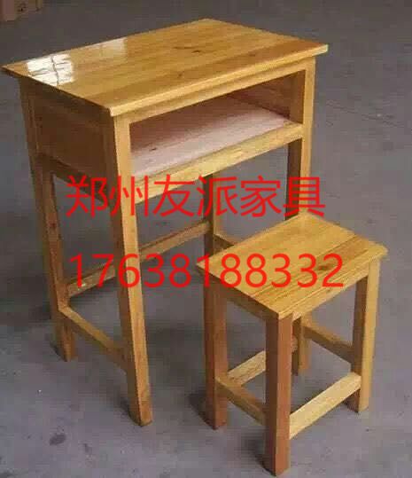 教室學(xué)生課桌椅圖片