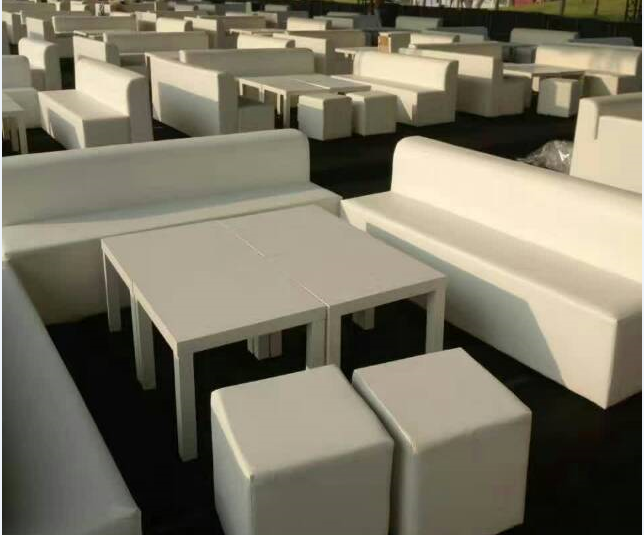 大量面包凳吐司凳沙發(fā)方凳圓凳出租圖片