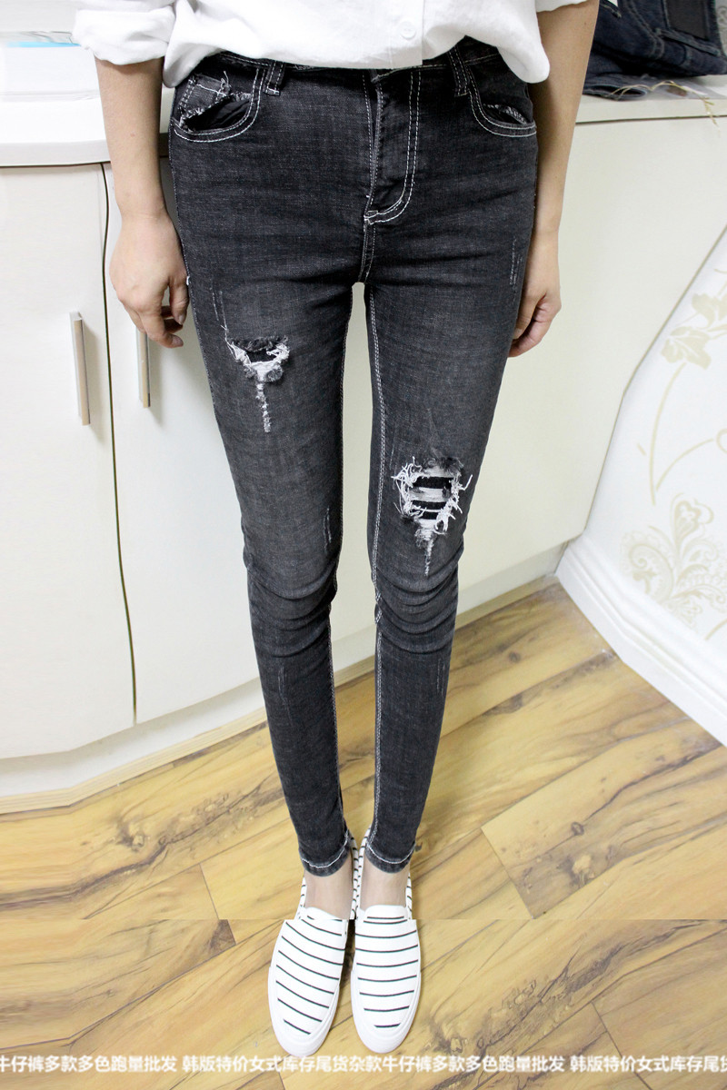 廣州服裝批發(fā)廠家?guī)齑骓n版  廣州服裝批發(fā)廠家?guī)齑骓n版牛仔褲