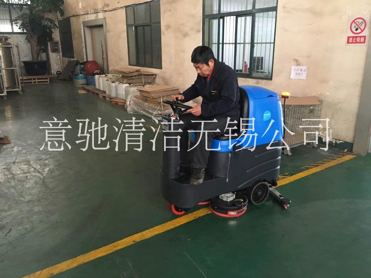常州商場瓷磚地面如何清洗圖片/常州商場瓷磚地面如何清洗樣板圖 (1)