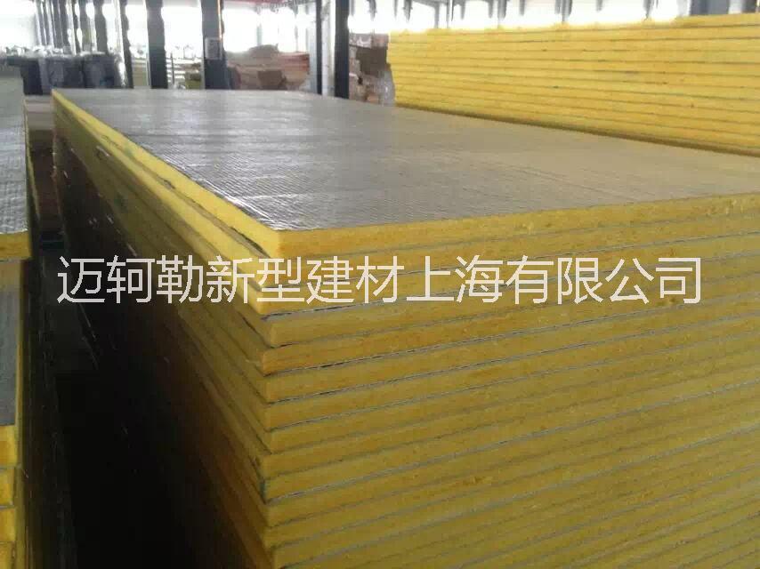 供應(yīng)優(yōu)質(zhì)離心玻璃棉鋁箔復(fù)合風(fēng)管