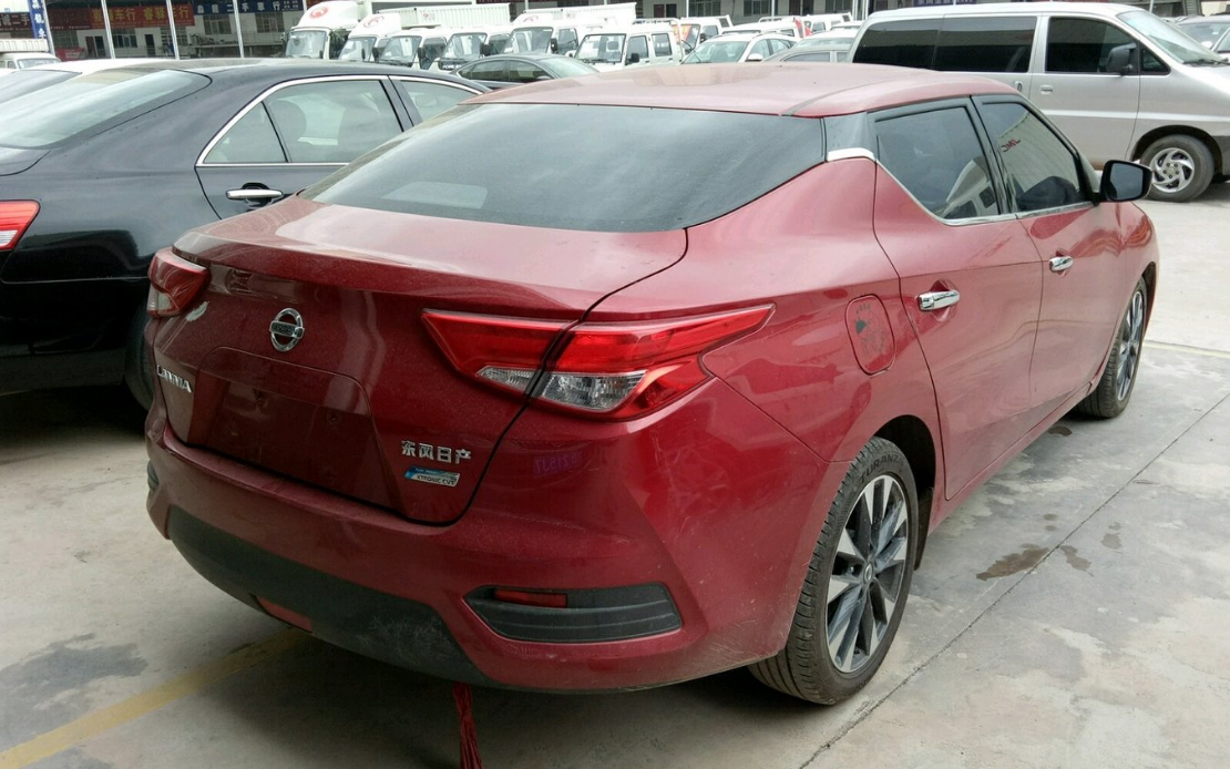 日產(chǎn)藍(lán)鳥圖片/日產(chǎn)藍(lán)鳥樣板圖 (4)