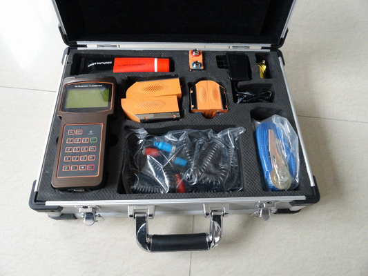 供應(yīng)超聲波流量計(jì)/便攜式超聲波流量計(jì)