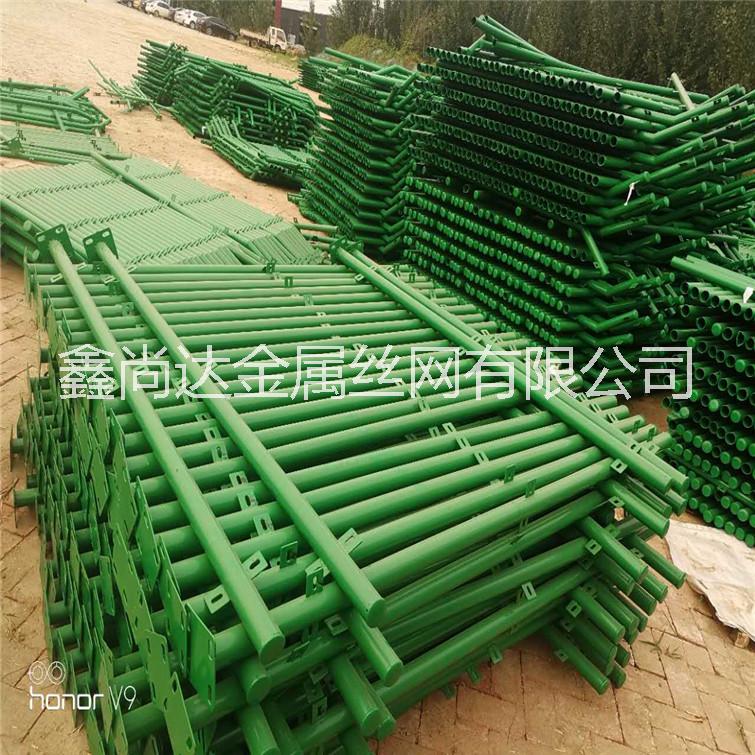 護(hù)欄網(wǎng)圖片/護(hù)欄網(wǎng)樣板圖 (2)