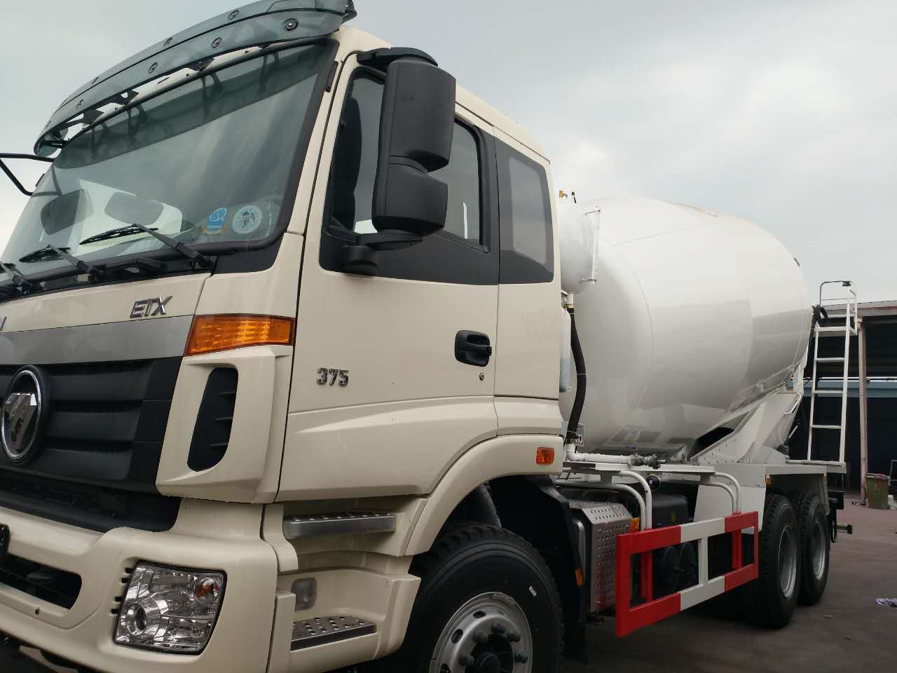 2方攪拌車圖片/2方攪拌車樣板圖 (3)