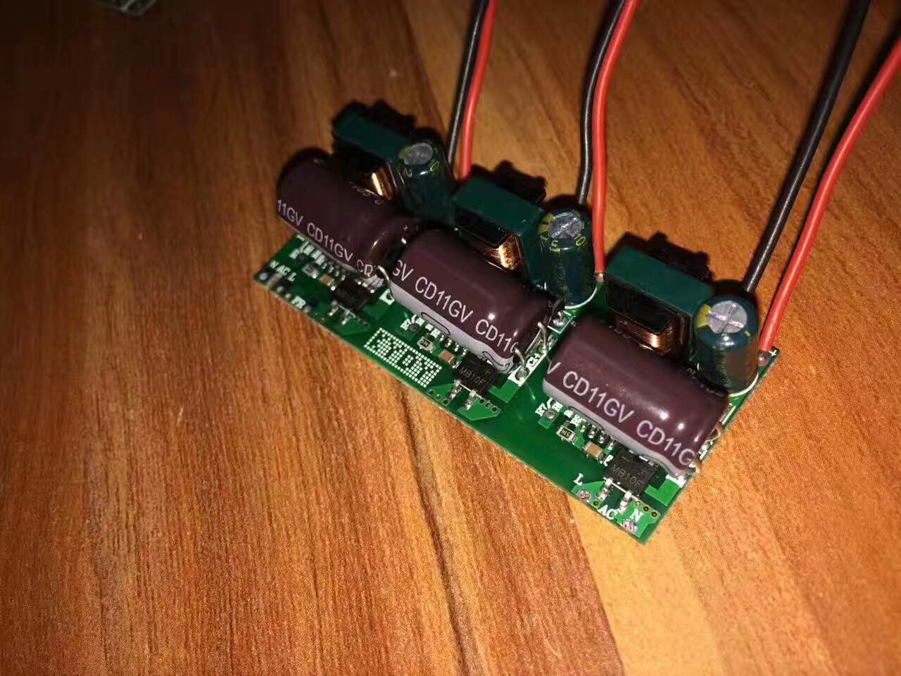 LED驅(qū)動(dòng)電源批發(fā)圖片/LED驅(qū)動(dòng)電源批發(fā)樣板圖 (1)