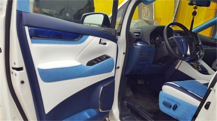 豐田埃爾法圖片/豐田埃爾法樣板圖 (2)