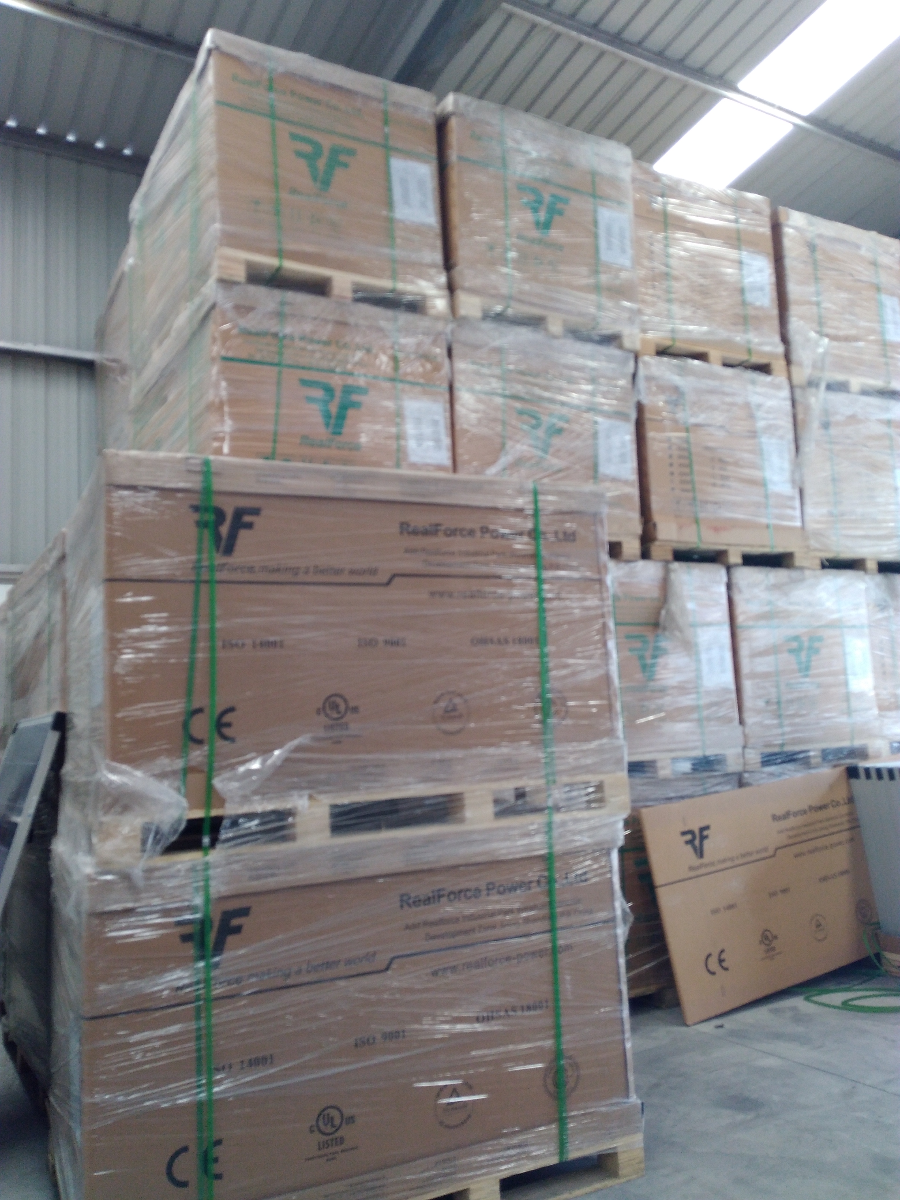 太陽(yáng)能電池板圖片/太陽(yáng)能電池板樣板圖 (4)