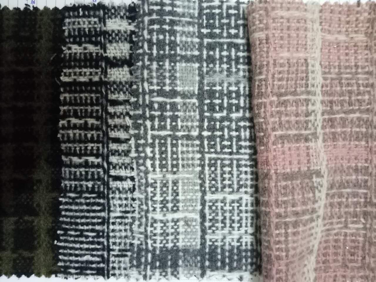 平紋粗紡粗線面料圖片