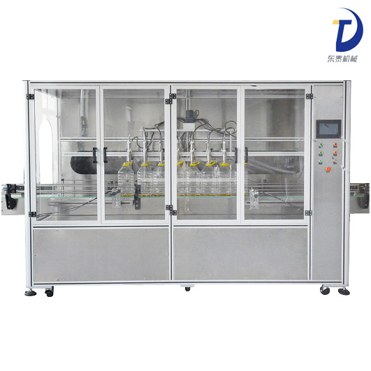 東泰大型全自動玻璃水灌裝生產(chǎn)線圖片