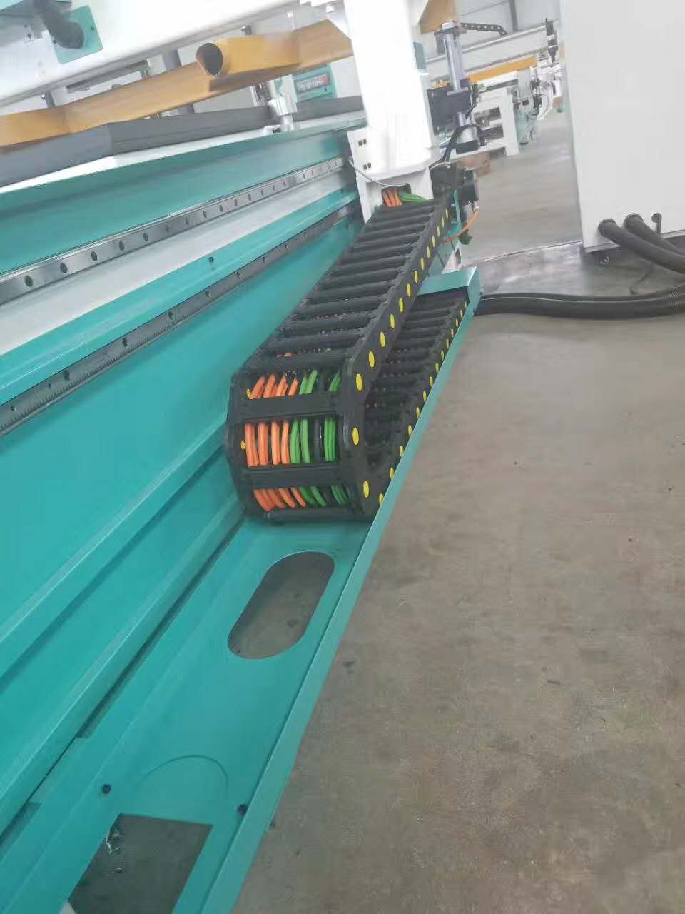 開(kāi)料機(jī)圖片/開(kāi)料機(jī)樣板圖 (4)