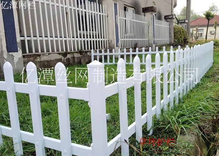 PVC護(hù)欄直銷 PVC護(hù)欄廠家 PVC護(hù)欄價(jià)格 河北廠家