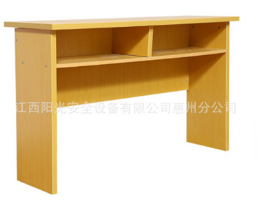 古典中式學(xué)生課桌椅 電商培訓(xùn)就業(yè)桌供應(yīng)商 電商培訓(xùn)就業(yè)桌批發(fā) 電商培訓(xùn)就業(yè)桌廠家