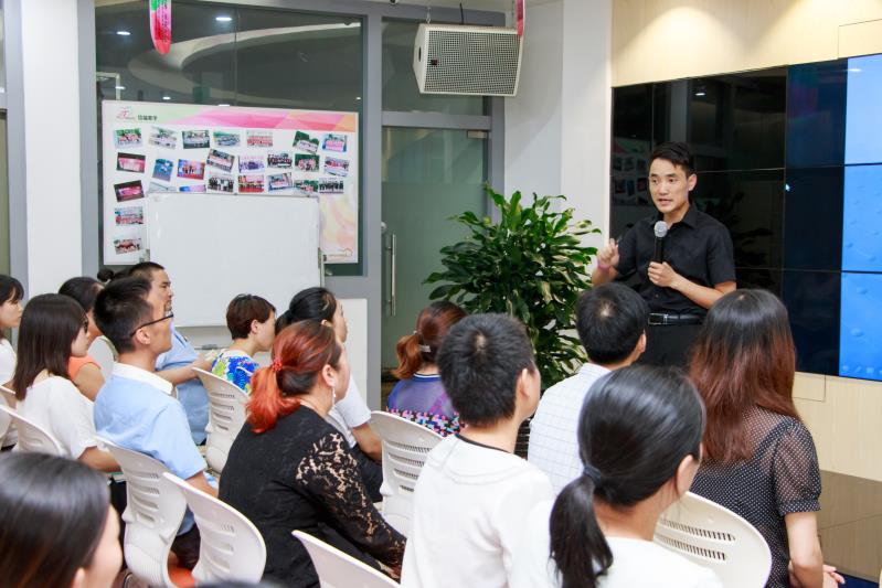 口才培訓(xùn)圖片/口才培訓(xùn)樣板圖 (4)