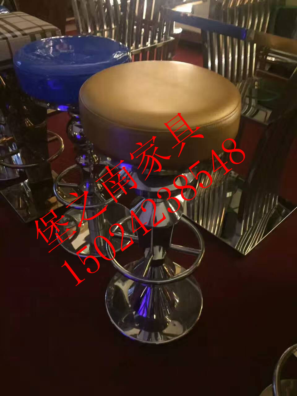 酒吧吧臺圖片/酒吧吧臺樣板圖 (2)