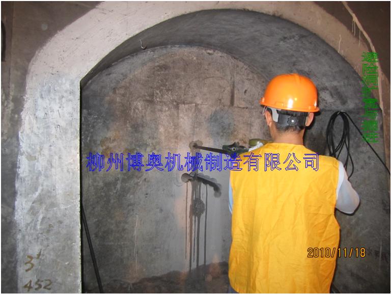 柳州博奧隧道掘進(jìn)分裂機(jī)圖片