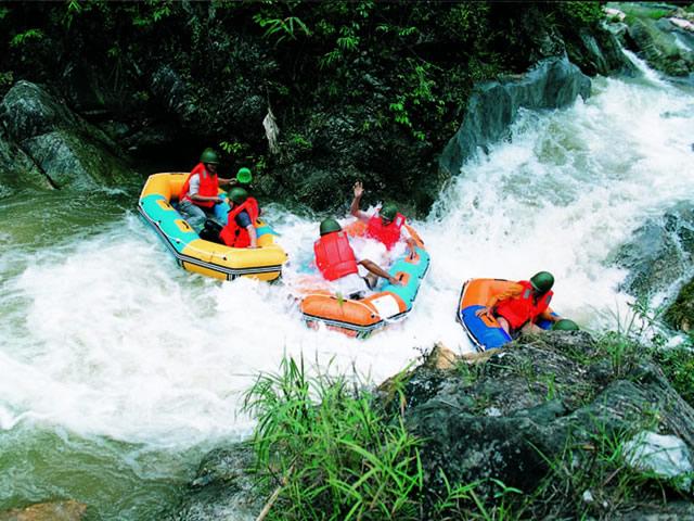 增城大豐門漂流、水上皮劃艇 、溪頭村、入住亨來斯登溫泉酒店2天游