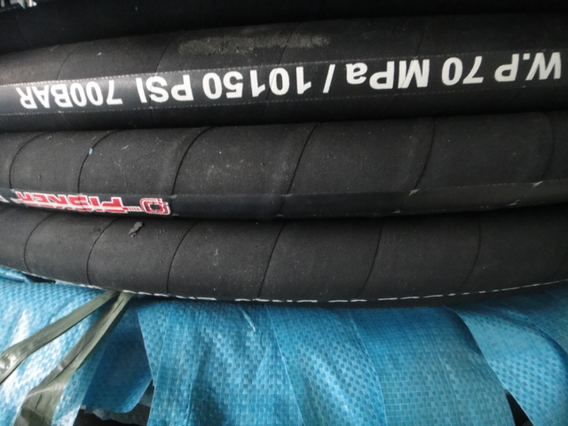 派克耐火膠管不銹鋼絲編織膠管圖片