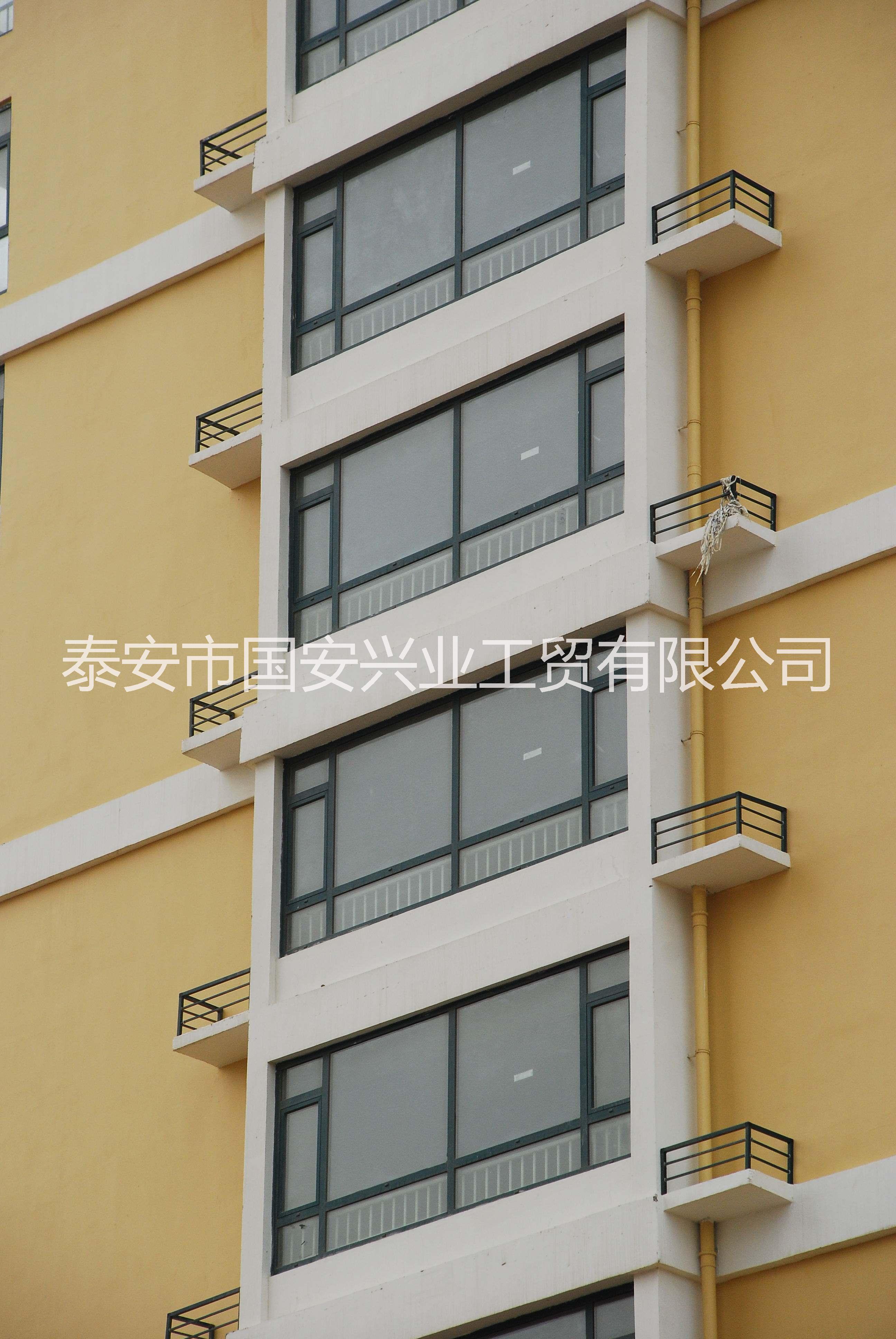 空調(diào)欄桿圖片