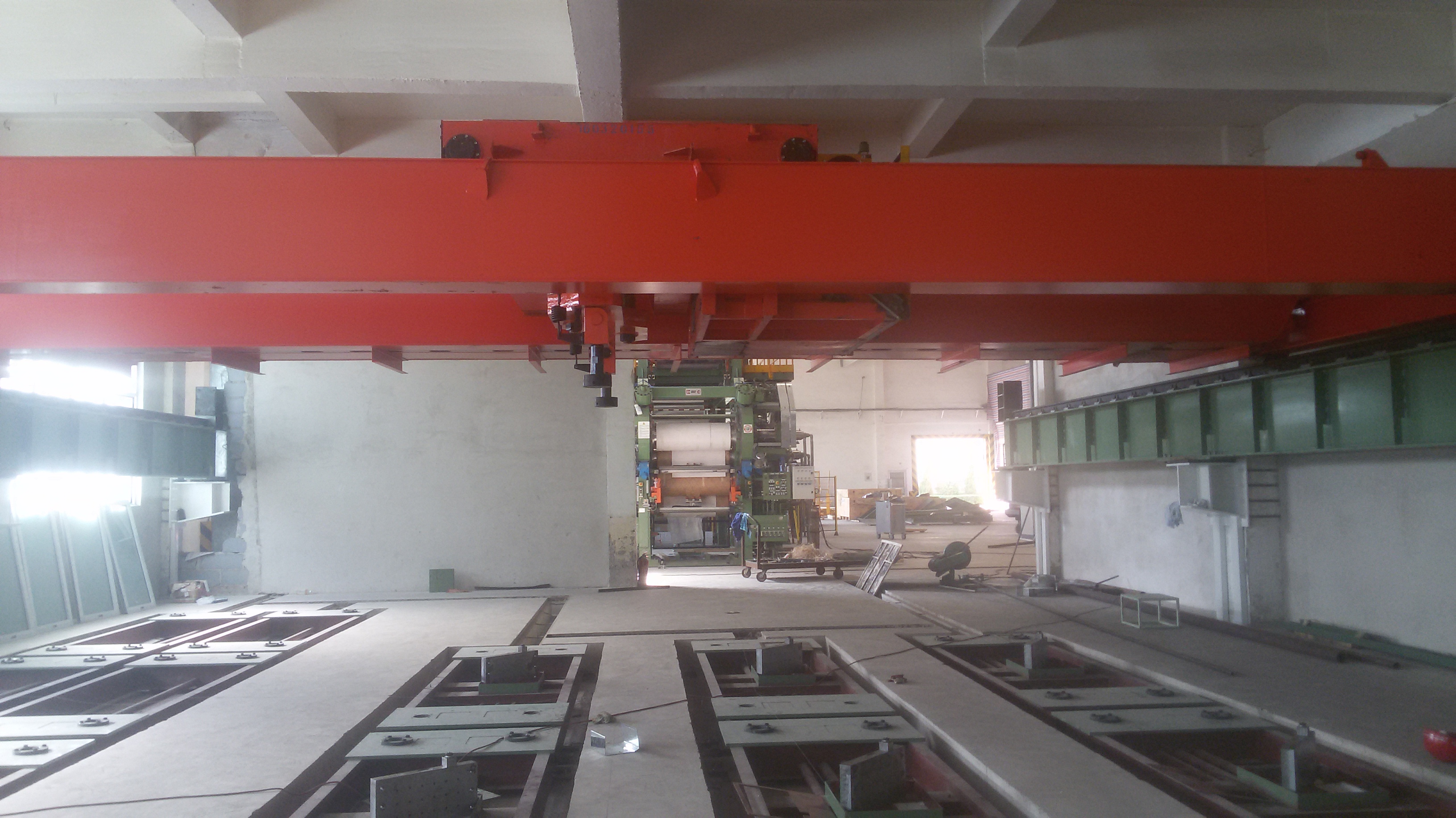 智能起重機圖片