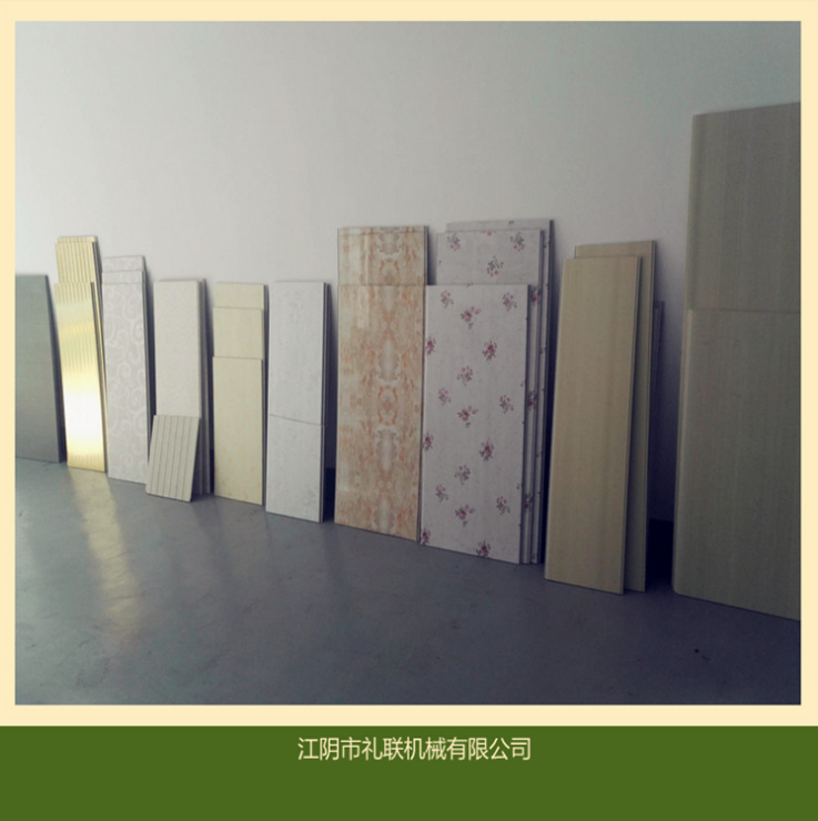 pvc塑料扣板生產(chǎn)線圖片