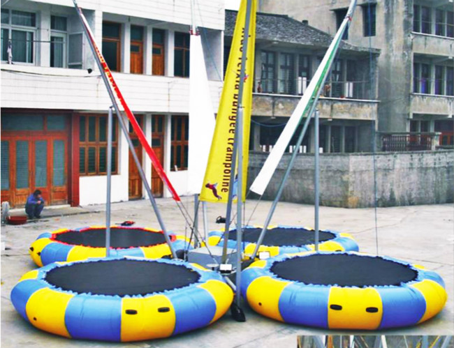 大型新款蹦極床 電動(dòng)蹦極床 小蹦 充氣城堡 軌道小火車廠家