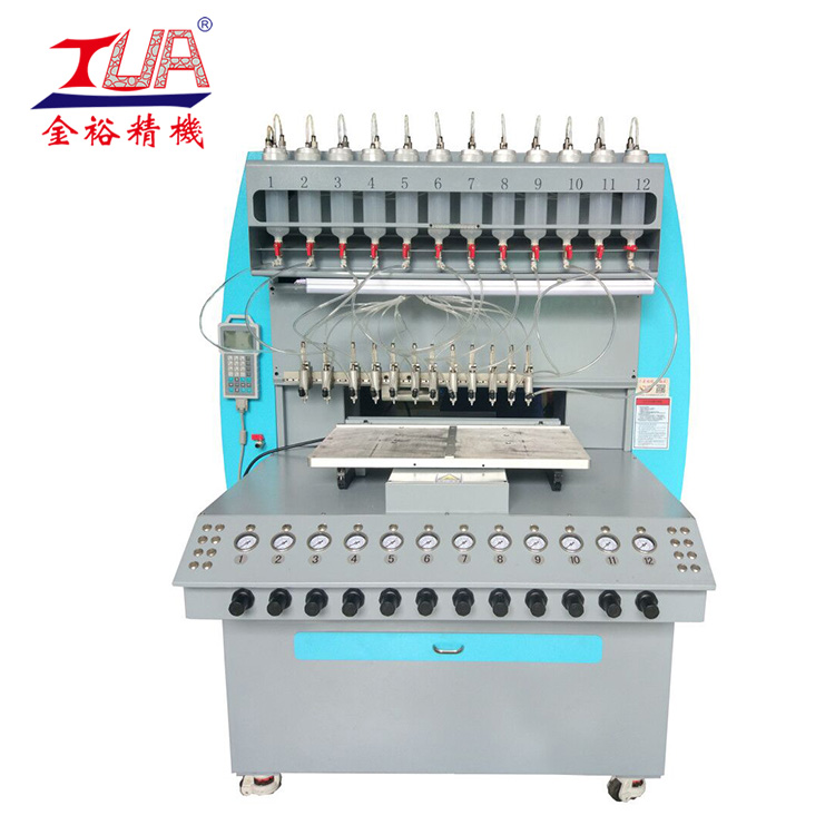 全自動點膠機圖片