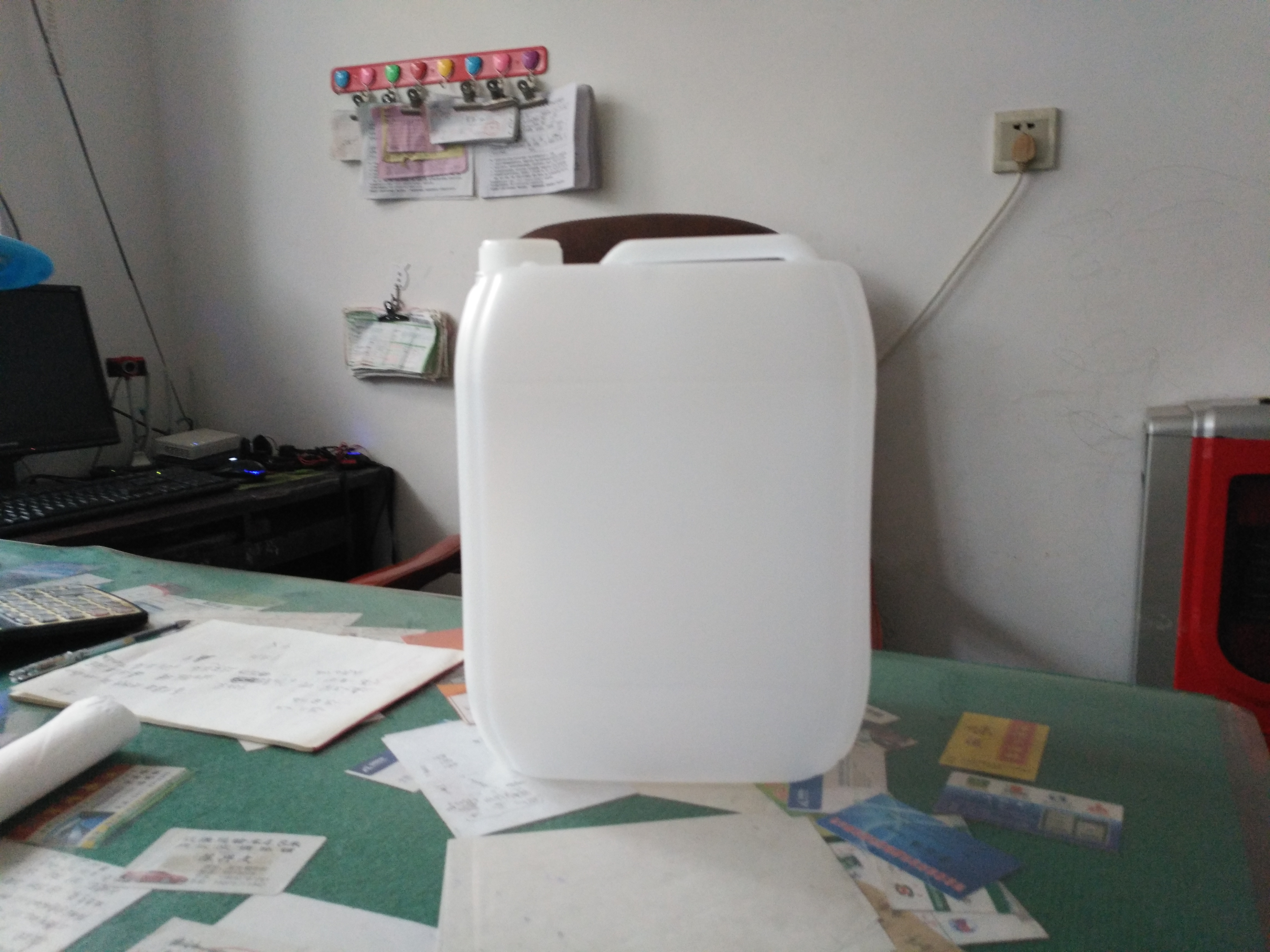 尿素桶圖片/尿素桶樣板圖 (3)