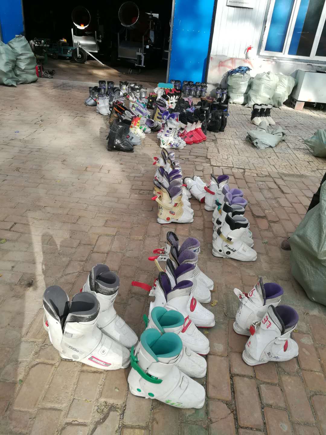 處理進口二手鳥板滑雪板圖片/處理進口二手鳥板滑雪板樣板圖 (3)