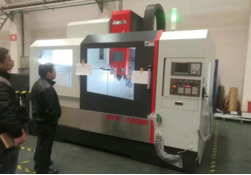 數(shù)控機(jī)床圖片/數(shù)控機(jī)床樣板圖 (2)