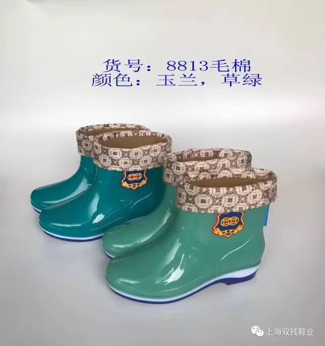 保暖皮口雨鞋图片