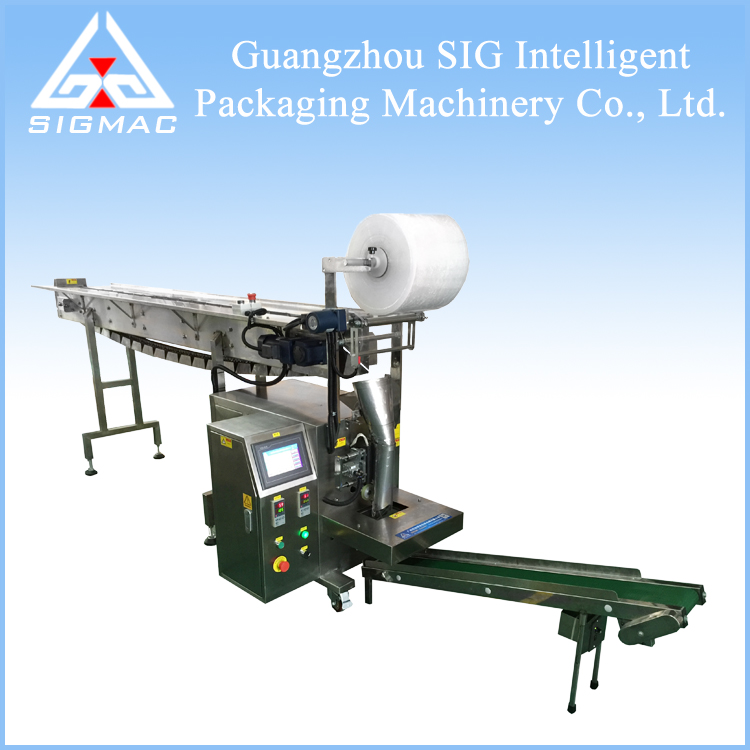 電子配件電池拖斗包裝機(jī)圖片