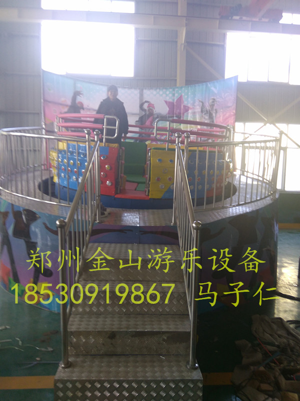 迪斯科轉(zhuǎn)盤游樂(lè)設(shè)備圖片/迪斯科轉(zhuǎn)盤游樂(lè)設(shè)備樣板圖 (1)