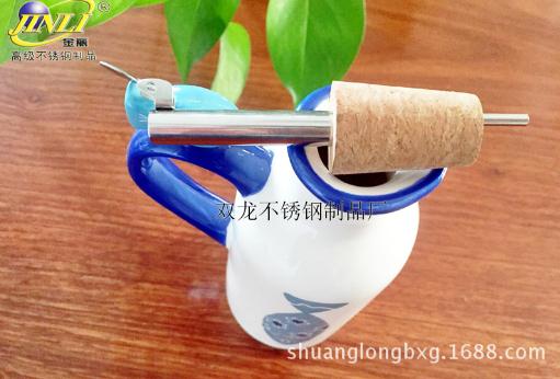廠家直銷(xiāo)不銹鋼酒嘴 倒酒器 油圖片/廠家直銷(xiāo)不銹鋼酒嘴 倒酒器 油樣板圖 (1)